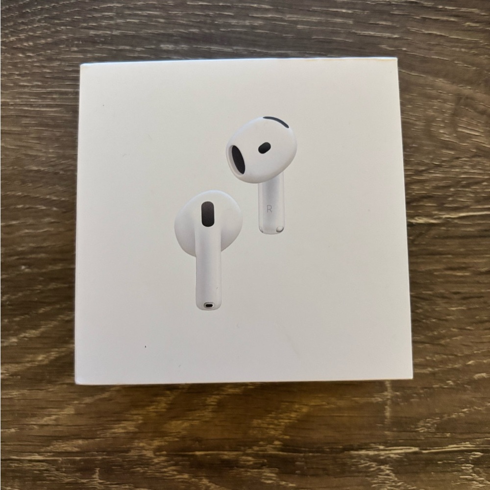 Apple AirPods 4 with Noise Cancellation
